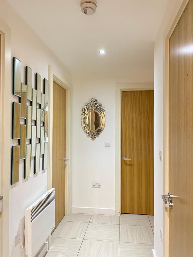 Wharf Inn Premier Apartment Central Manchester - Free Private Parking Exterior photo